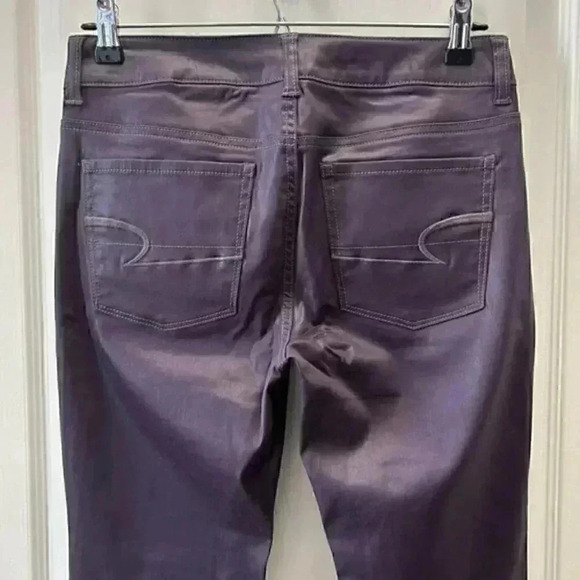 American Eagle Outfitters Coated High Rise  Skinny Jeans Jeggings Purple Size 4 - Picture 7 of 14